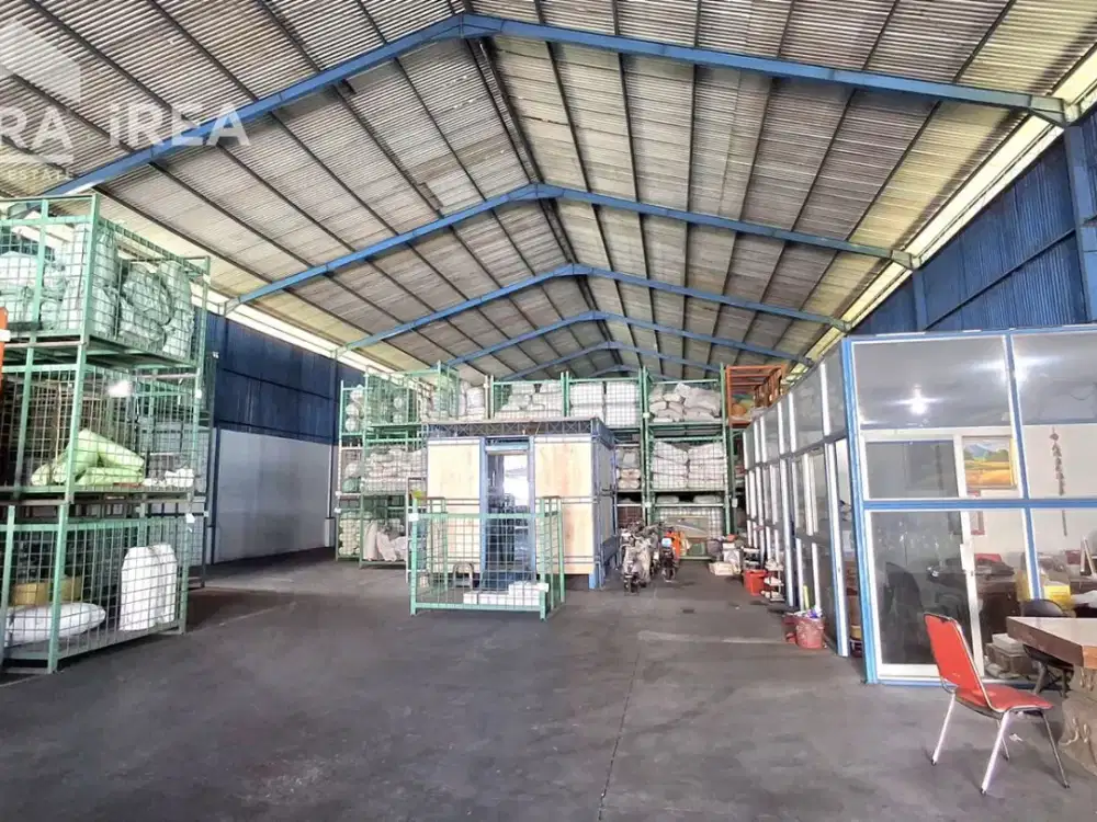 DISEWAKANN GUDANG DI SOLO AKSES KONTAINER