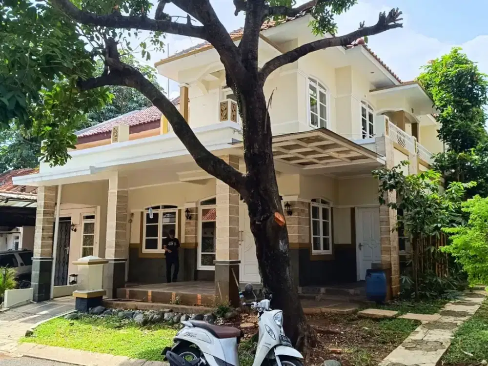 Y370E Rumah Bagus Siap Huni Murah 133 m2 Kota Wisata Cibubur