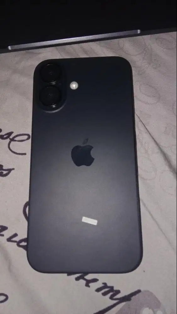 iPhone 16 128gb black second like new