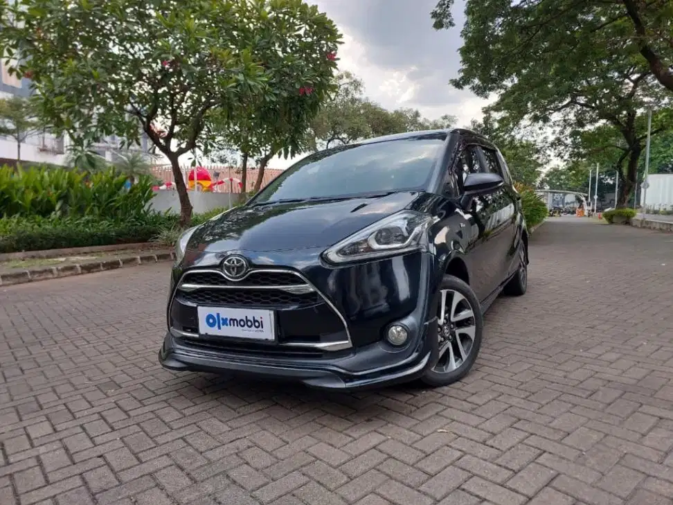 LOW DP Toyota Sienta 1.5 Q Bensin-AT 2016 PYY