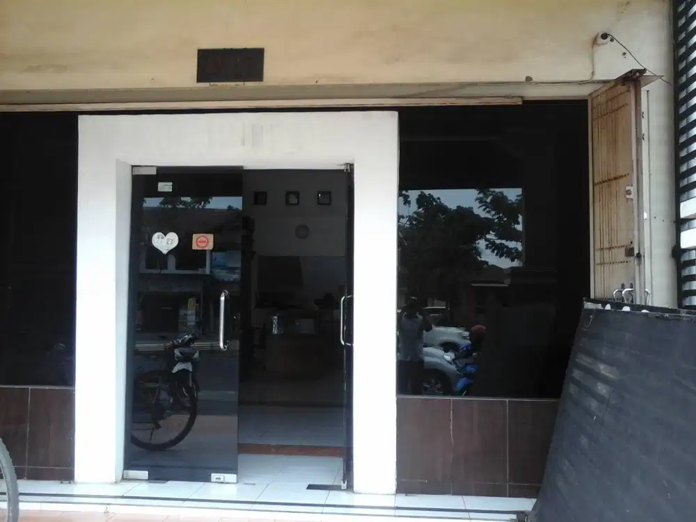 Ruko Pojok Strategis di Deltasari Indah