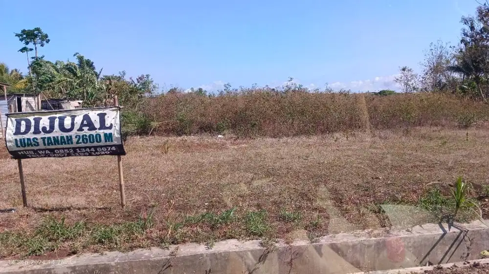 Tanah Strategis di Playen