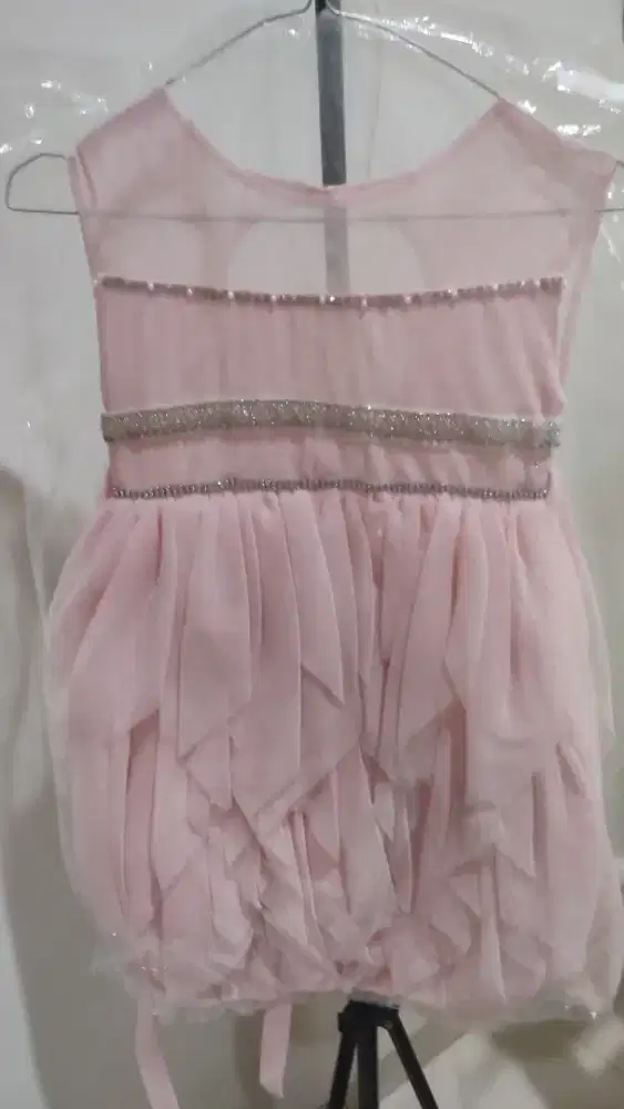 Gaun anak usia 4/5 tahun