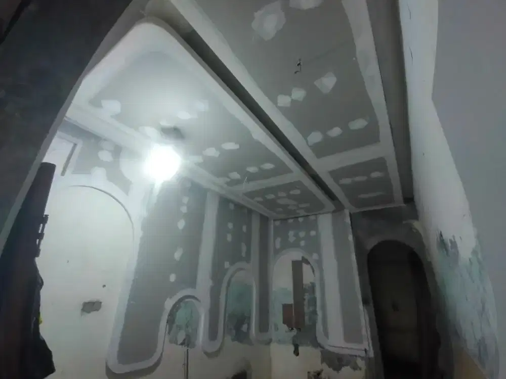 Dekor rumah dengan variasi gypsum