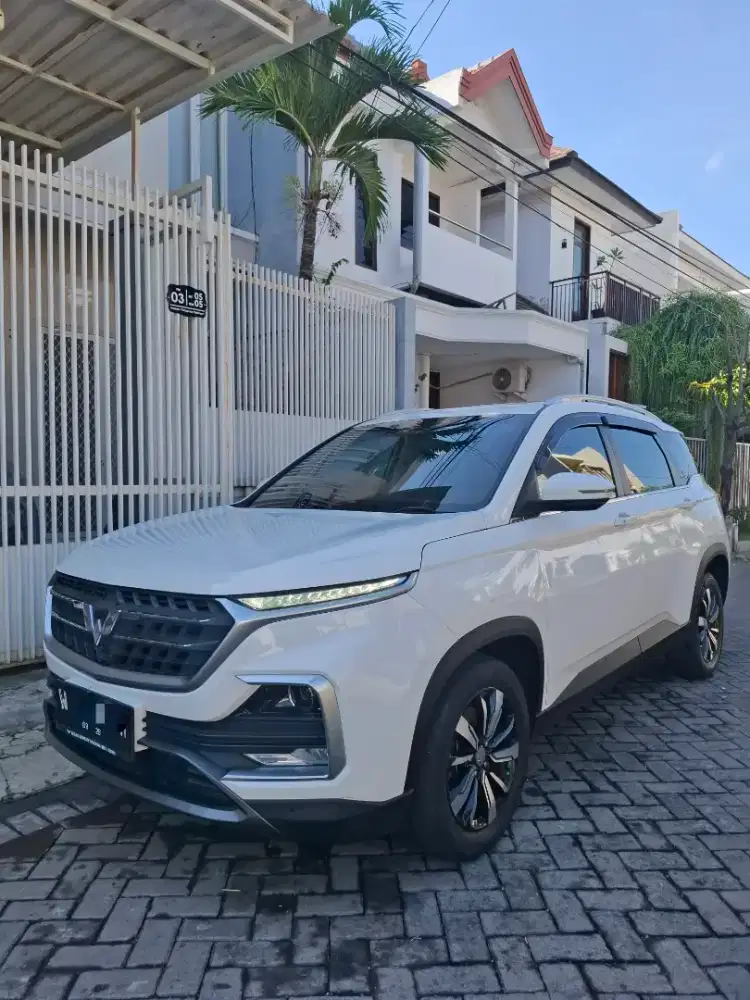 Wuling Almaz Exclusive 2022 AT CVT Matic Putih Non RS Sunroof