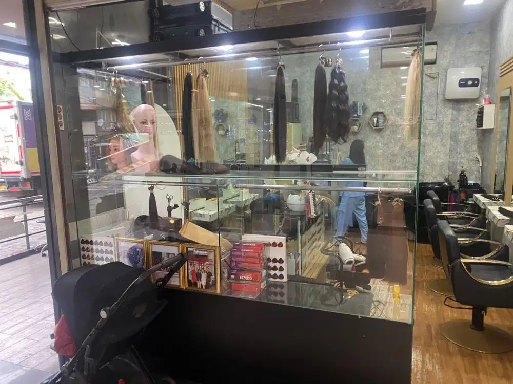 Etalase uk 2x 2meter