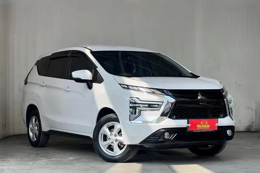 Mitsubishi Xpander Exceed 1.5 AT Matic tahun 2021 Putih DP minim 13 jt