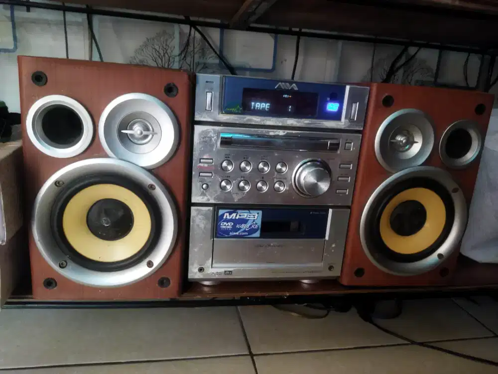 Compo aiwa speaker 4in