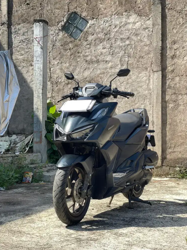 Vario 160 2024 km rendah