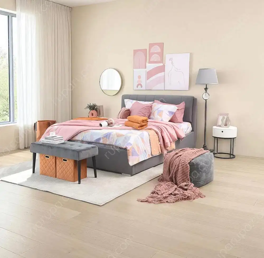 Tempat Tidur DIVAN LOUIS INFORMA 180x200