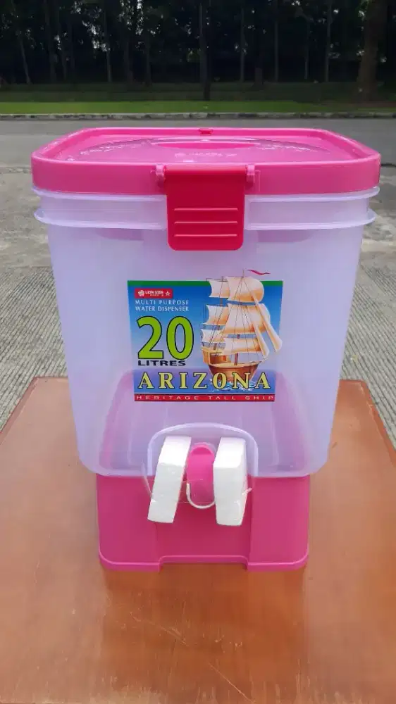 Dispenser air lion star