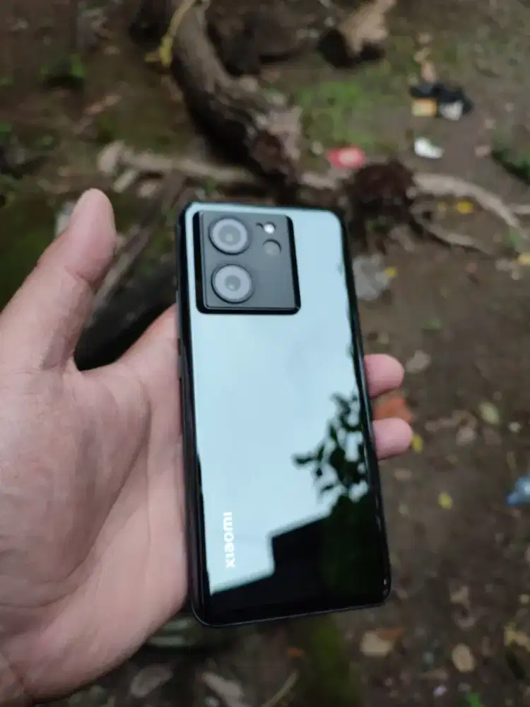 Dijual Xiaomi 13T 12/265 mulus fullset free case nillkin