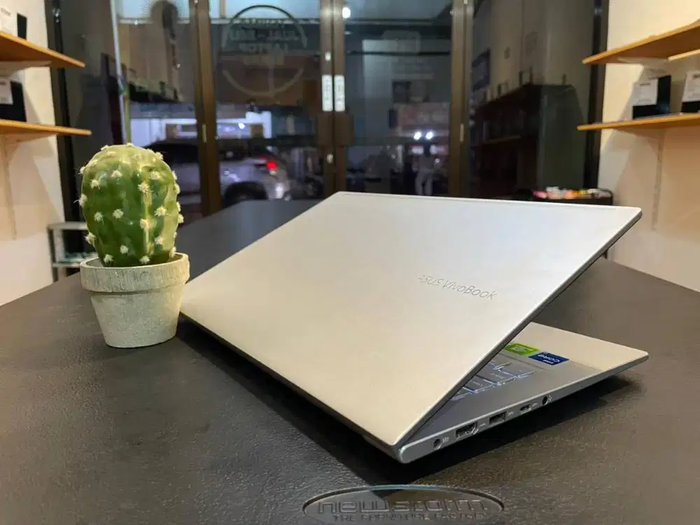 ASUS VIVOBOOK K413EQ//DUAL VGA(IRISH XE+NVIDIA MX350)