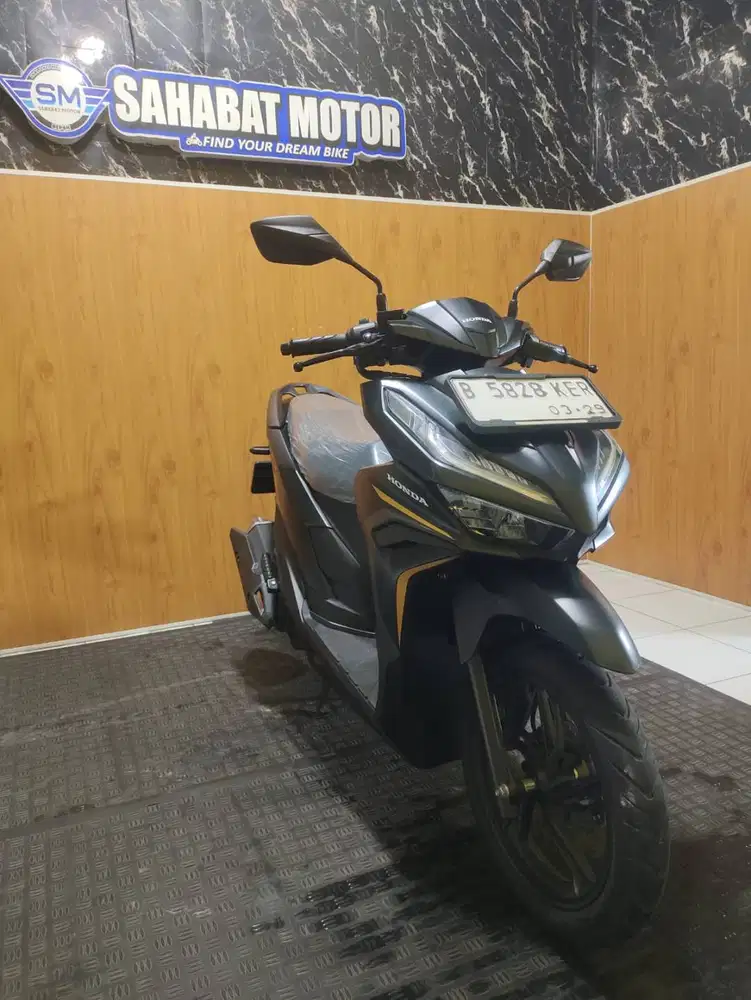 HONDA VARIO 125 ISS KEYLESS TH 2024