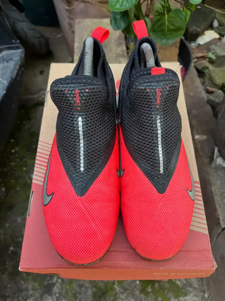 NIKE PHANTOM VSN ACADEMY