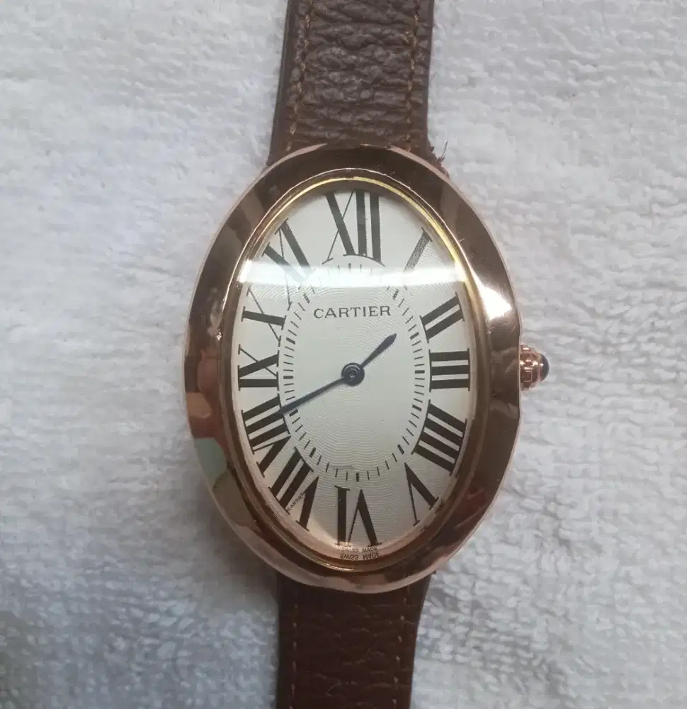 Jam Tangan cewek merk Cartier Ori