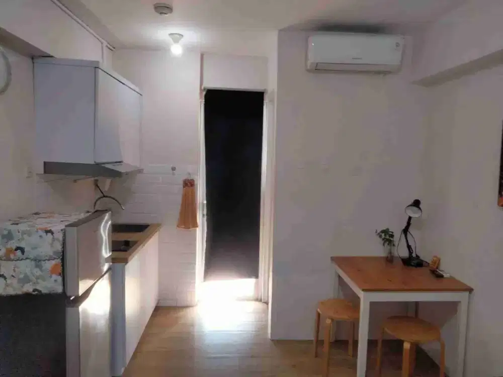 sewa studio furnished apartemen bassura tower J