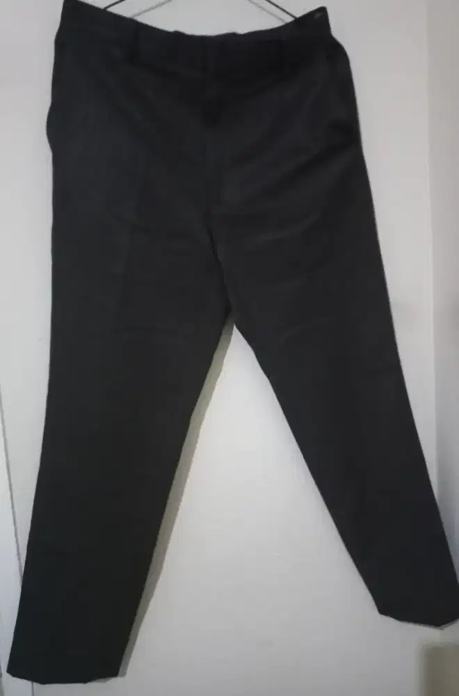 CELANA BAHAN DAN DENIM PRIA