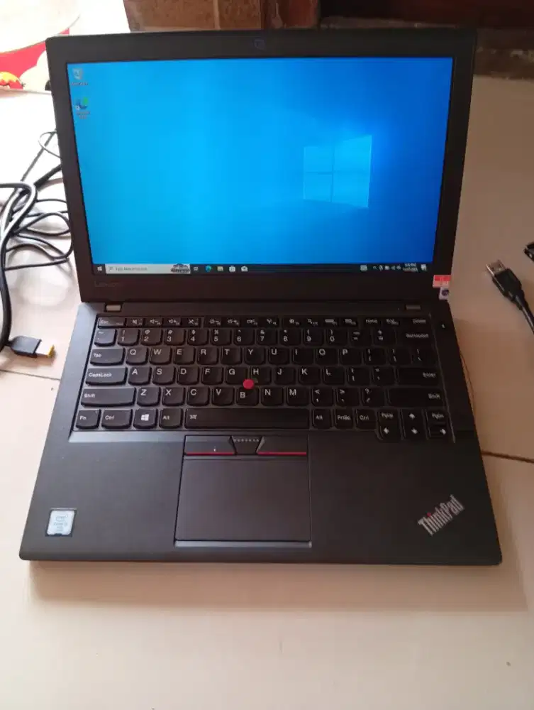 Thinkpad x260 core i5 ram 8/256