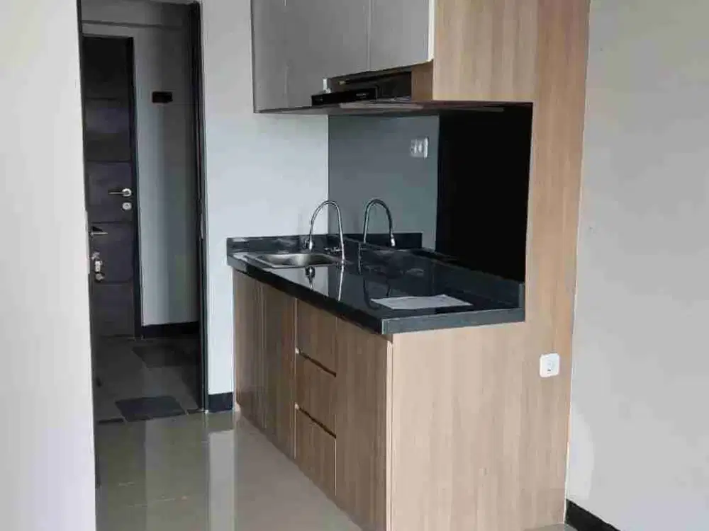 Apartemen Amega Crown Studio