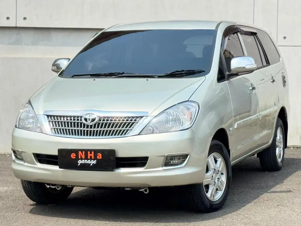 Toyota Kijang Innova E 2.0 M/T 2008.. eNHa garage Semarang..