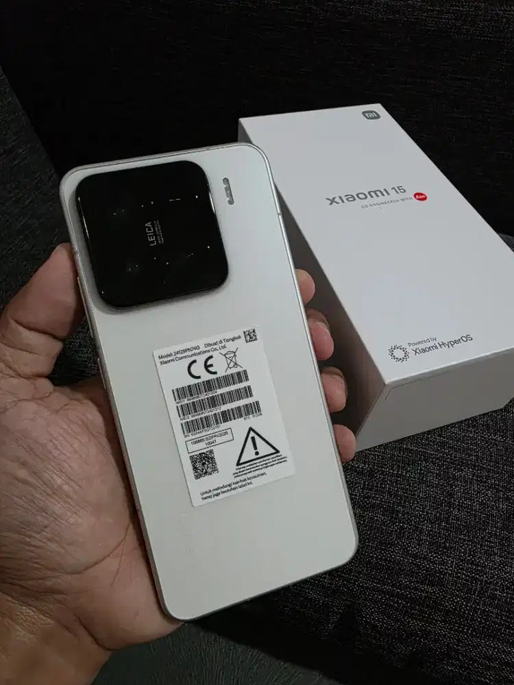 Xiaomi 15 12/512
