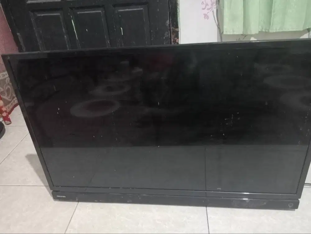 TV LED 32 Inch Toshiba