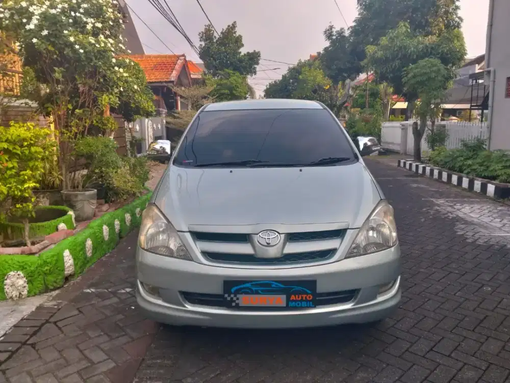 Toyota inova v at 2008