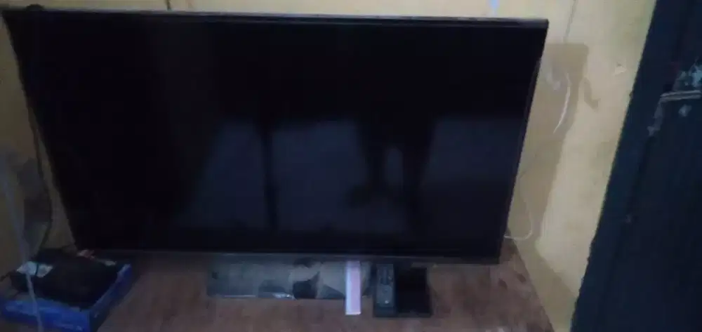 Dijual TV 42 inci second merek samsung