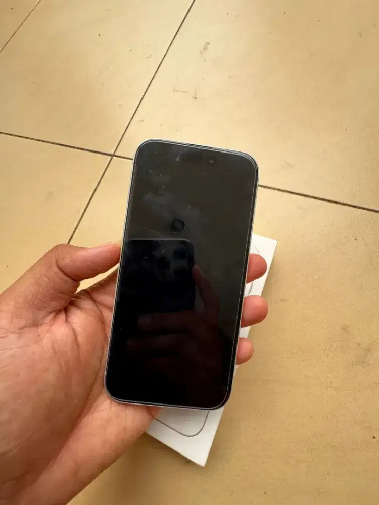 DIJUAL IPHONE 16 LIKE NEW BELUM PERNAH DIPAKE