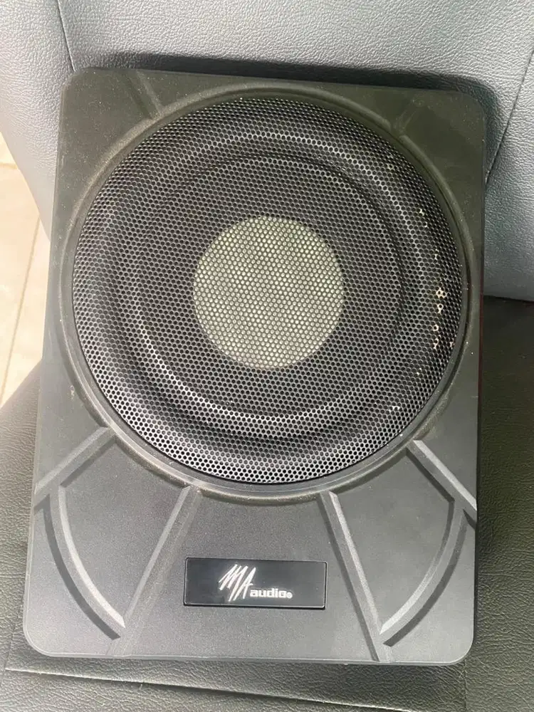 Subwoofer MA AUDIO 10 inch kolong