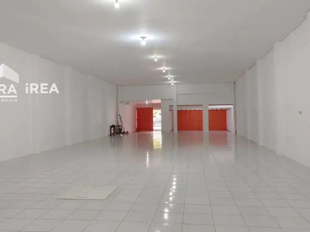 DISEWAKAN RUANG USAHA DI JOGJA DEKAT GEMBIRALOKA ZOO