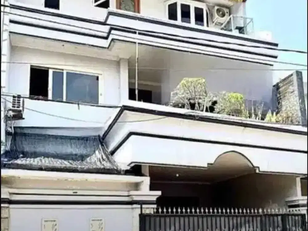 Rumah 3 Lantai Siap Huni di Jatibening Estate – Akses Mudah ke LRT