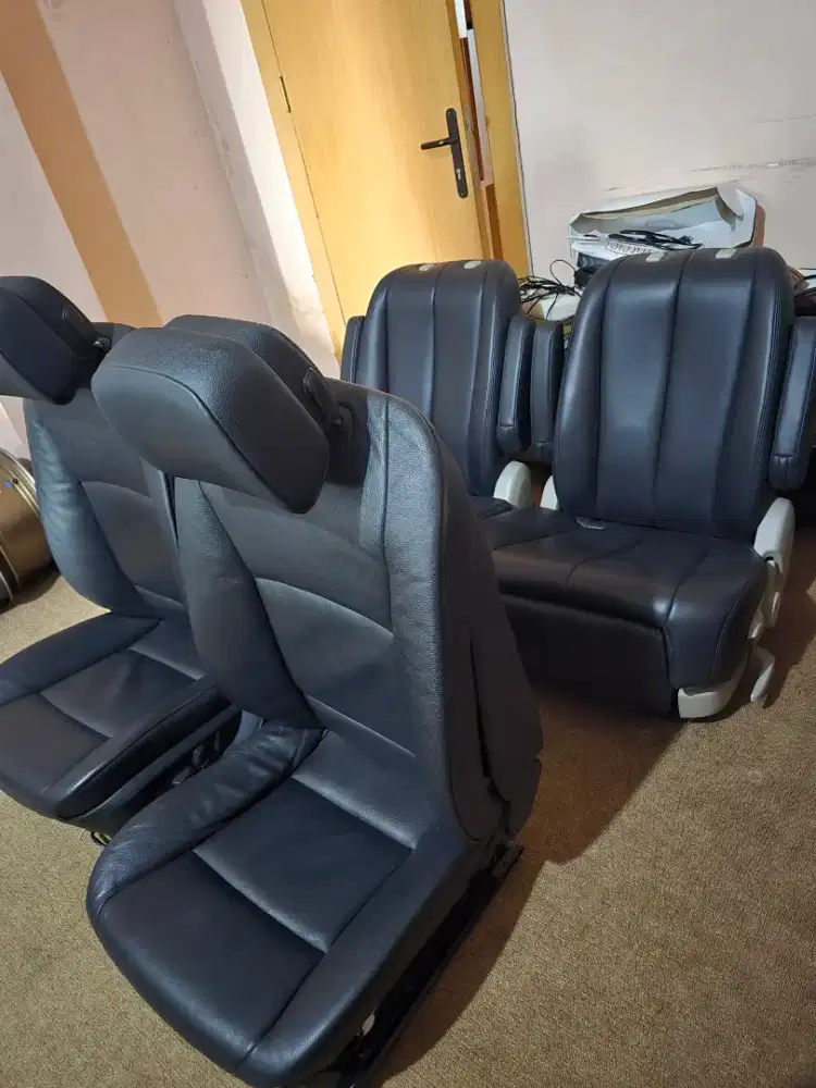 Jok bmw seri 5 depan elektrik + modul dan jok tengah mazda 8