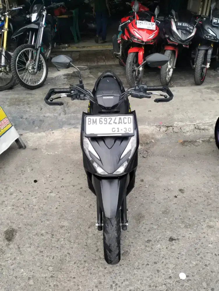 Dijual cepat Honda Beat Sreat tahun 2025