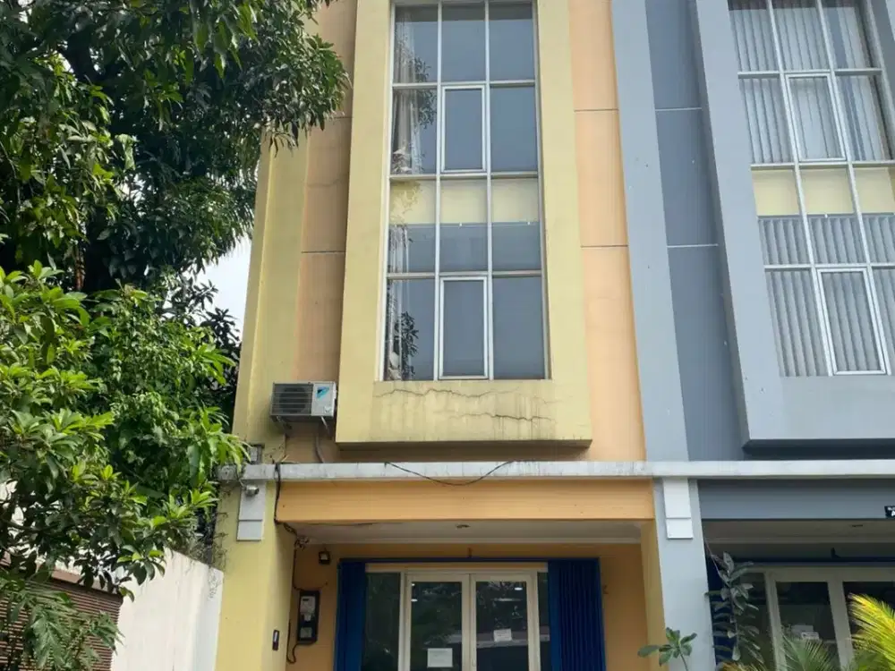 Ruko Permata Regency Strategis, Lantai 2 & 3 di Srengseng Jakarta Barat – Cocok Untuk Office