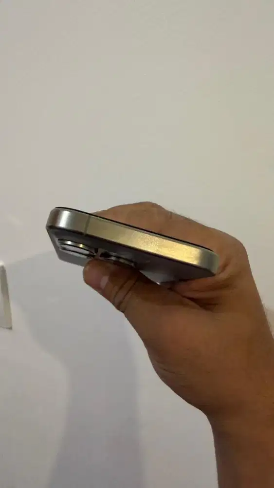 iPhone 15pro ex iBox