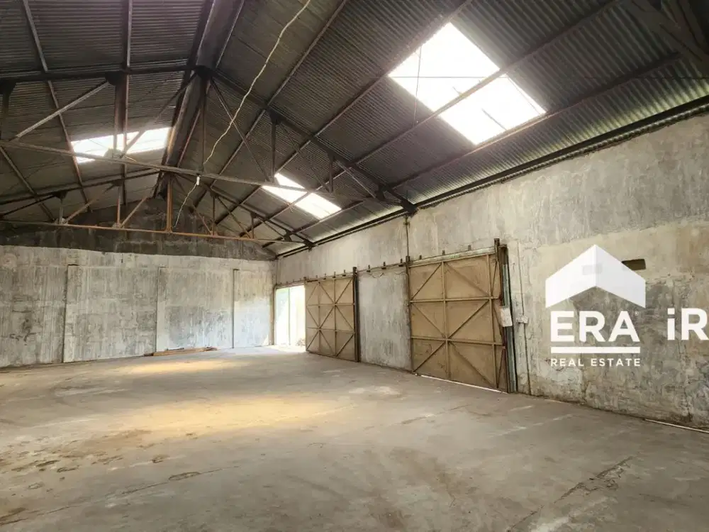 GUDANG DISEWAKAN DI SOLO DEKAT MASJID SHEIKH ZAYED DAN TERMINAL TIRTONADI