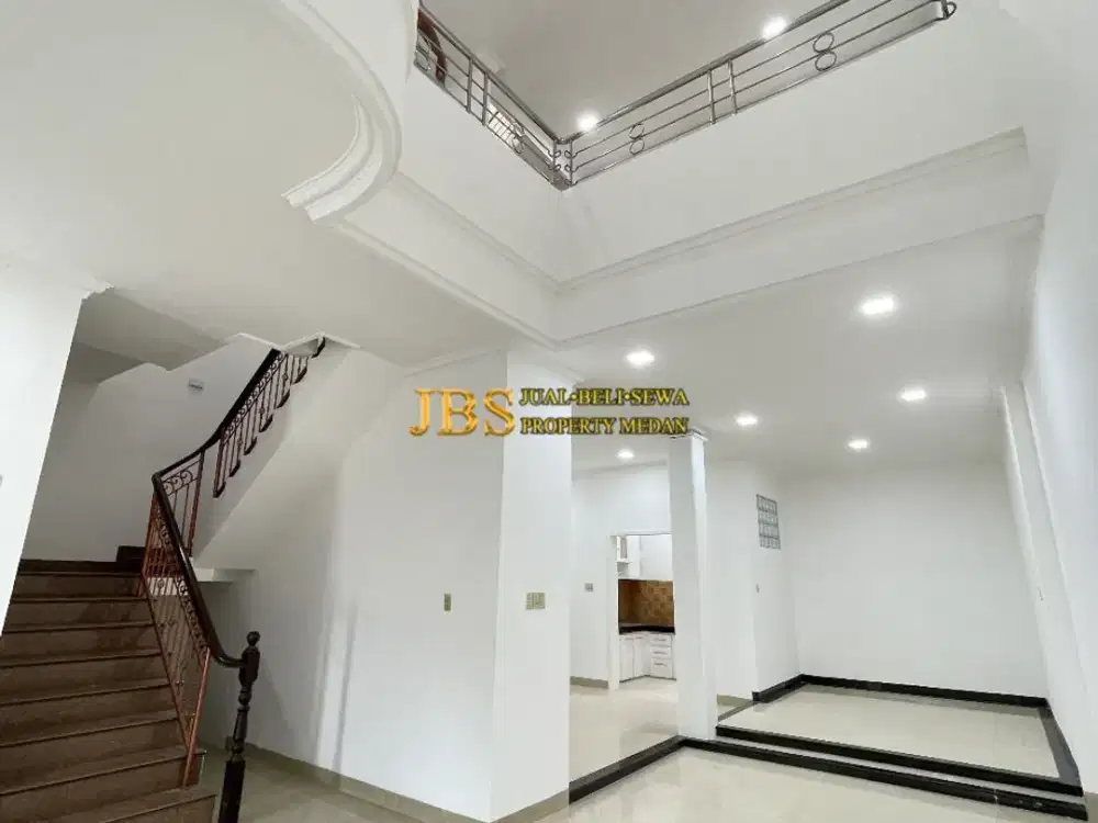 Dijual/Disewakan Rumah Baru Renov di Komplek Cemara Hijau Medan Jalan Metal