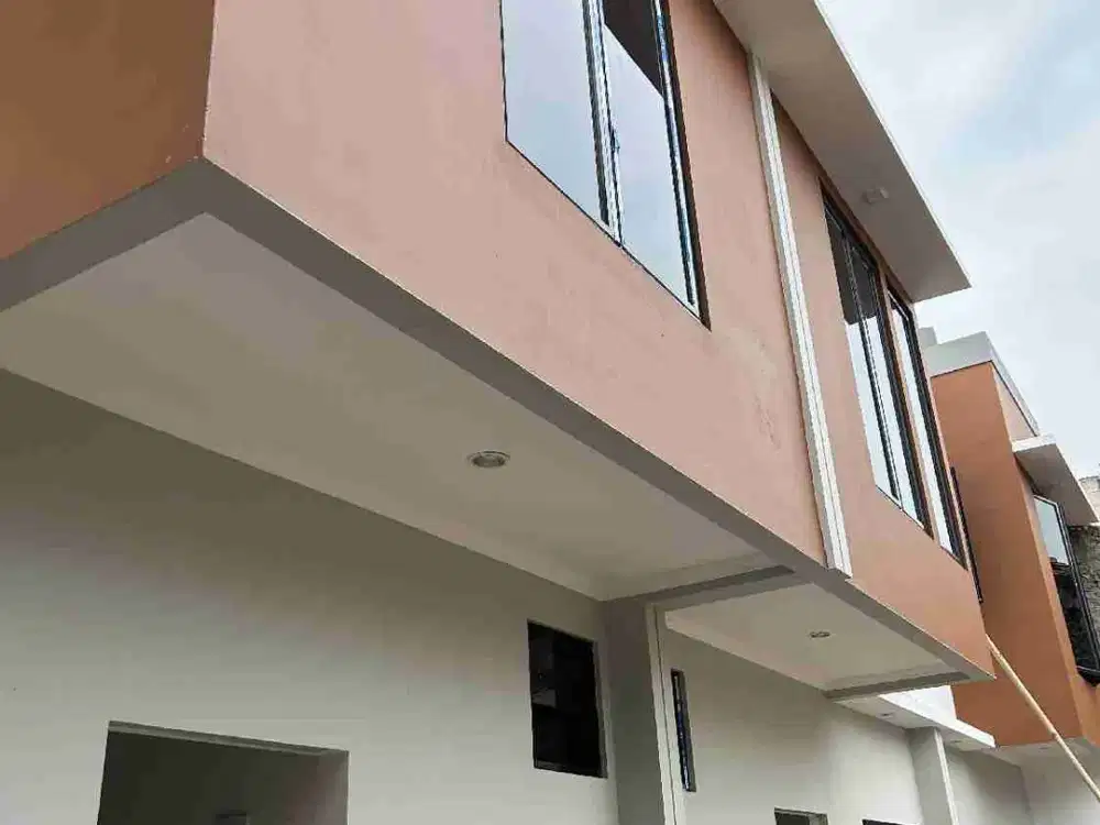 rumah mewah murah 2  lantai pangkalan asem Jakarta pusat.