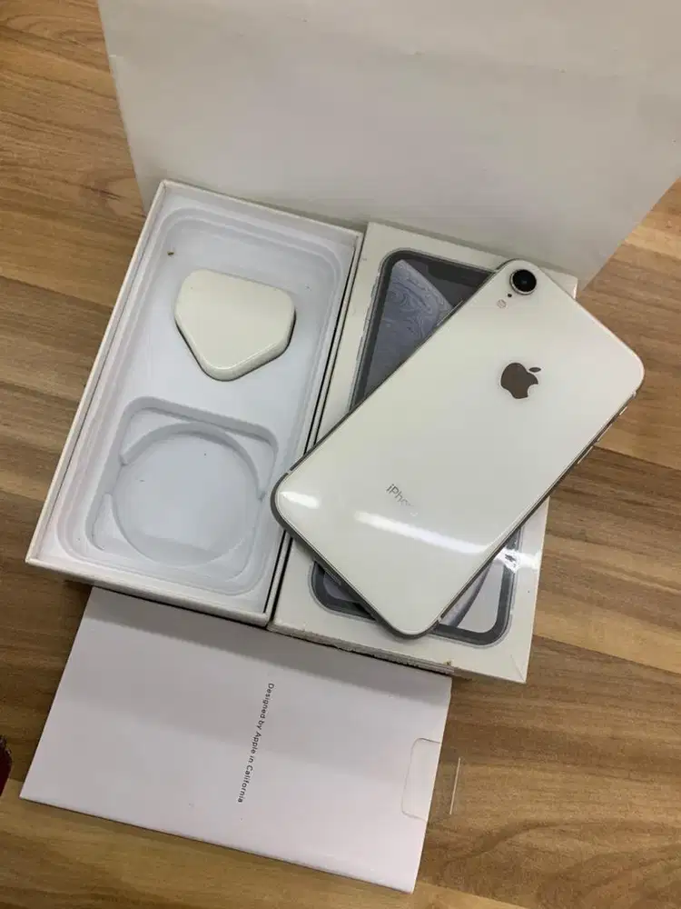 iphone xr 64gb inter all operator imei permanent