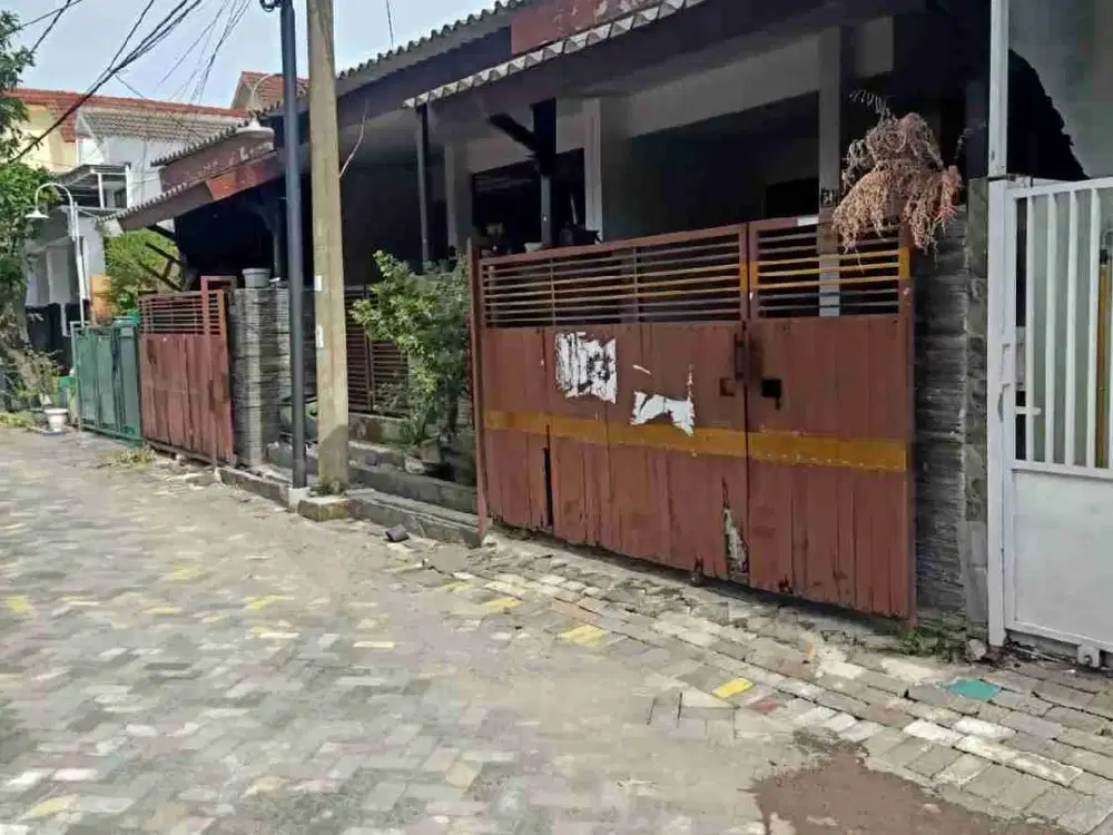 Dijual Rumah Asset Lelang Perum Citra Tropodo