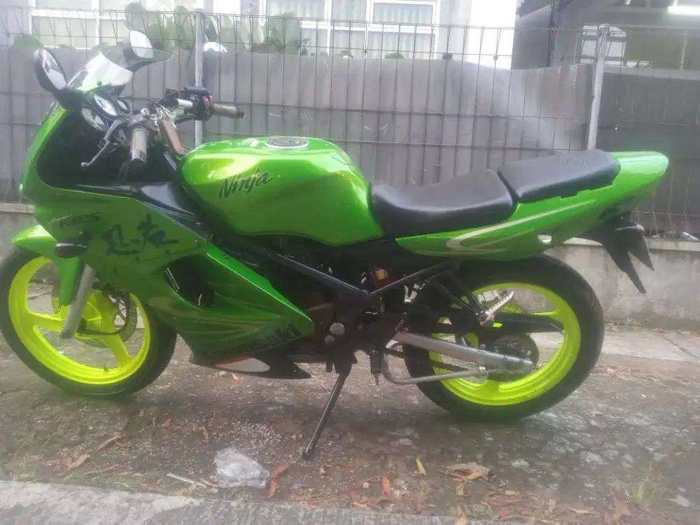 Jual Santai Ninja KRR Old Akhir 2011 Plat D
