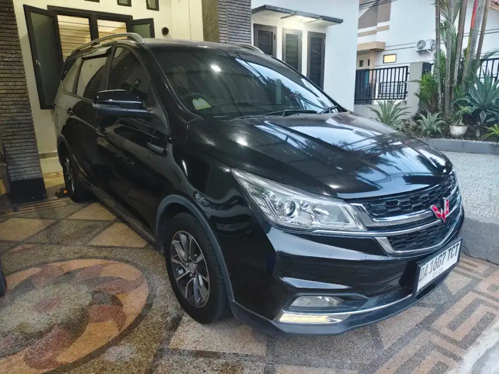 Wuling Cortez Turbo captain seat