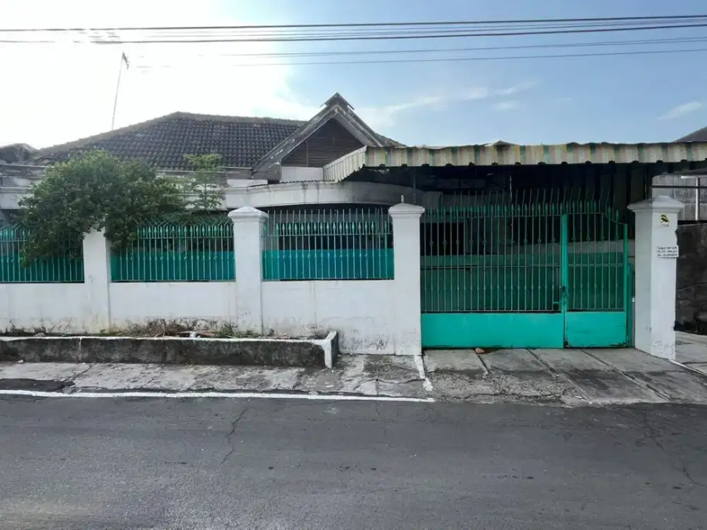 RUMAH DIJUAL DI SOLO JEBRES DEKAT RS DR OEN KANDANG SAPI