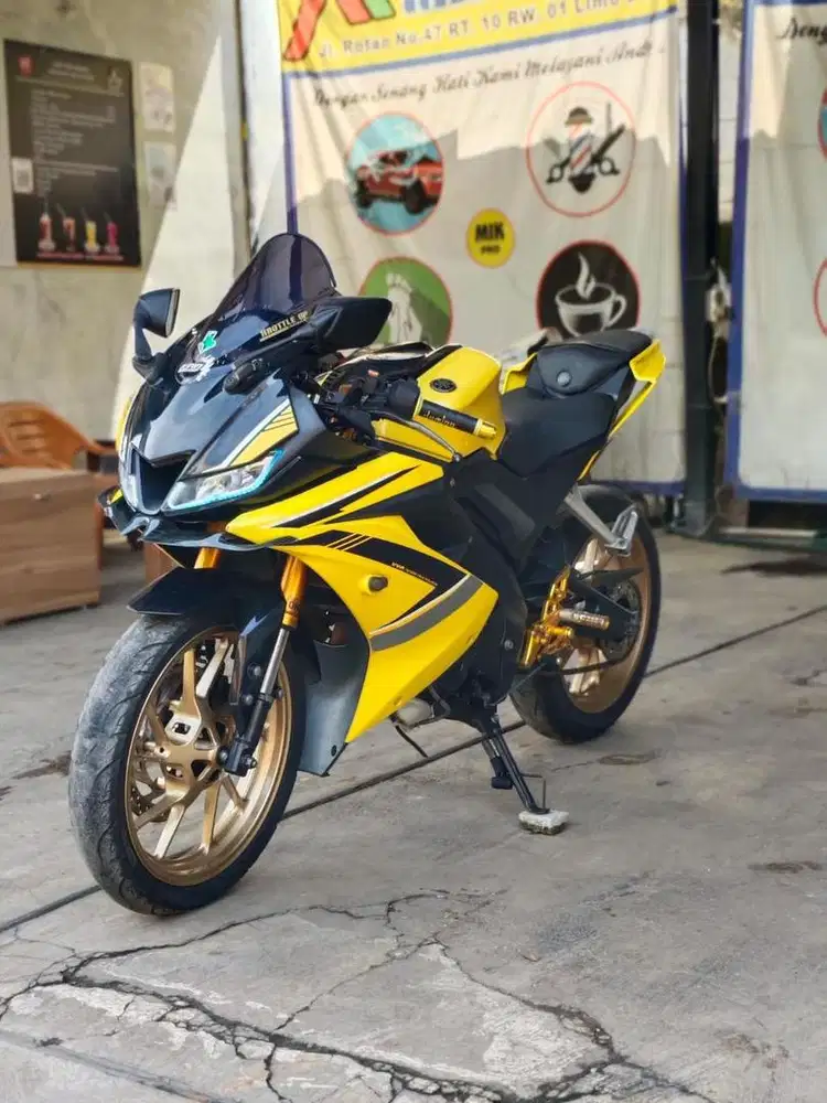 Yamaha YZF R15 v3