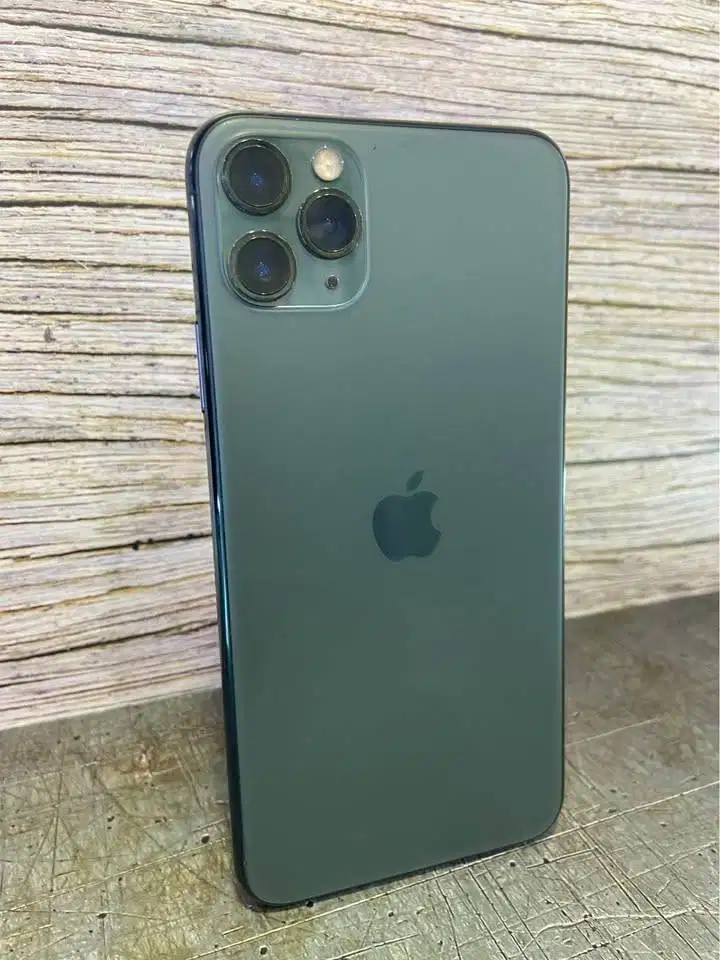 Second IPHONE 11 PROMAX 256gb Gray IBOX Welljoss