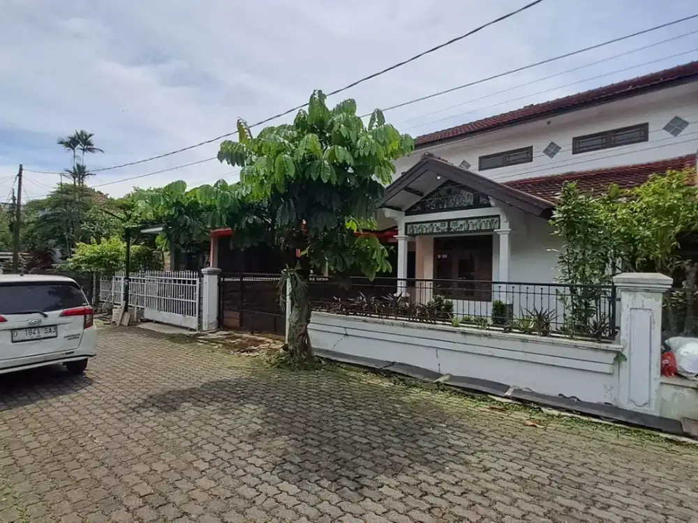 DIJUAL CEPAT RUMAH DI TURANGGA SIAP HUNI SEMI FURNISED DEKAT GRIYA BUAHBATU