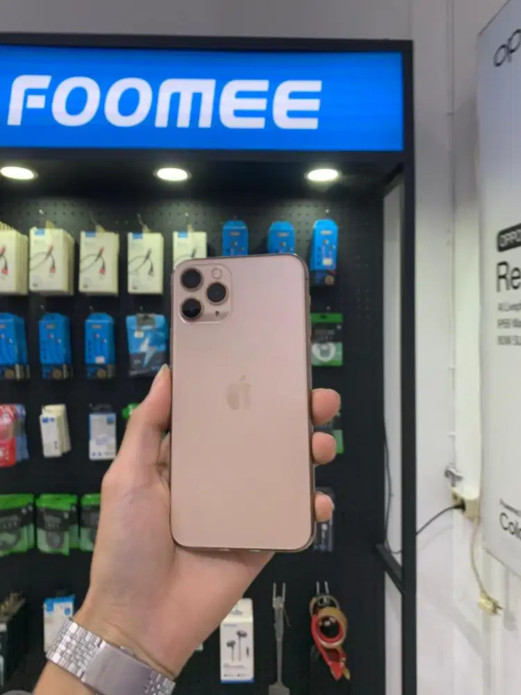 Iphone 11 Pro 256 GB Inter Axis, Xl, Tri