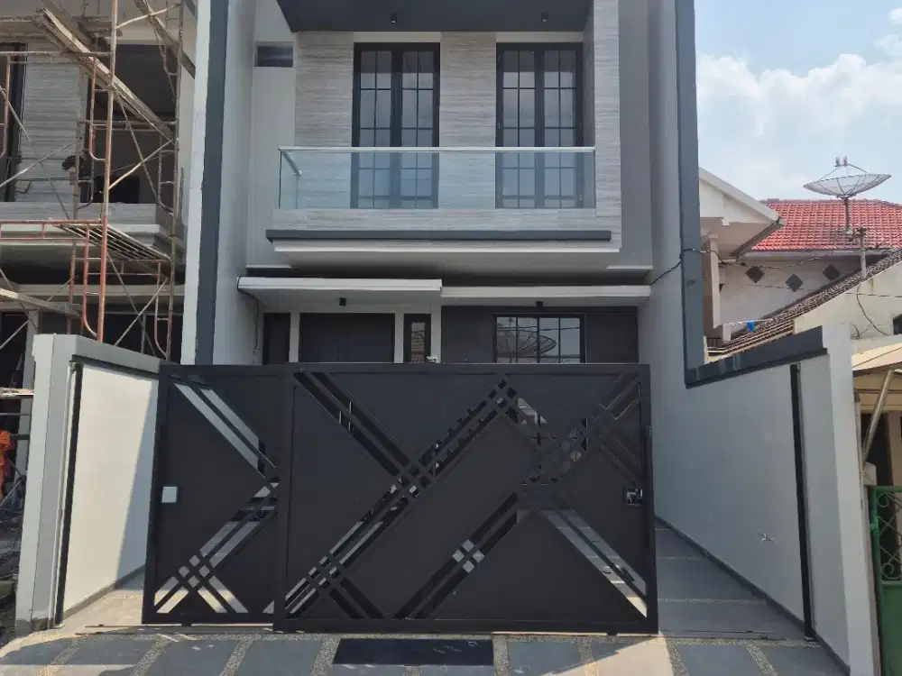JUAL RUMAH MODERN minimalis SIAP HUNI Manyar Kertoadi, Surabaya Timur